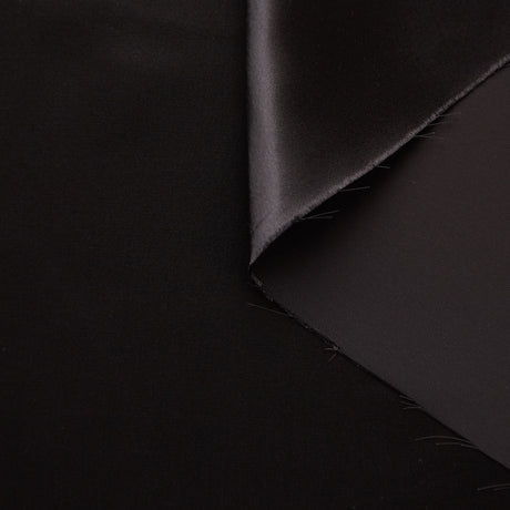 t20a00275 | Satin Fluide Brillant