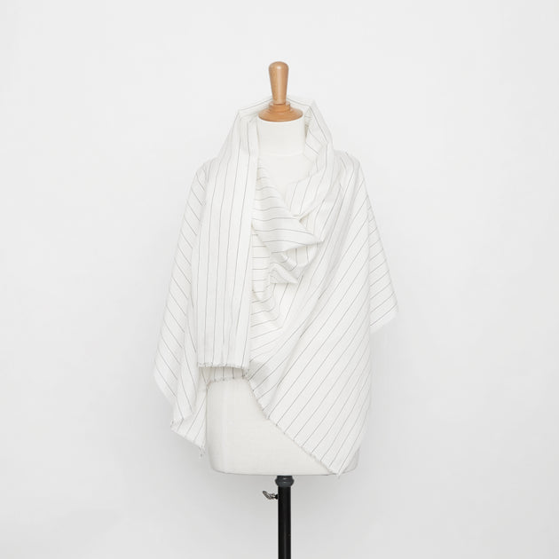 T20A00298 | Poly Silk Large Pin Stripes Taffeta