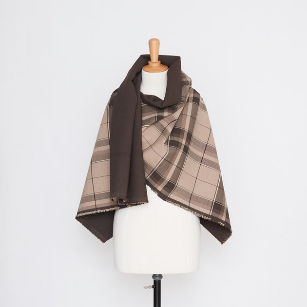 T20A00367 | Large Check On Stretch Wool Drap
