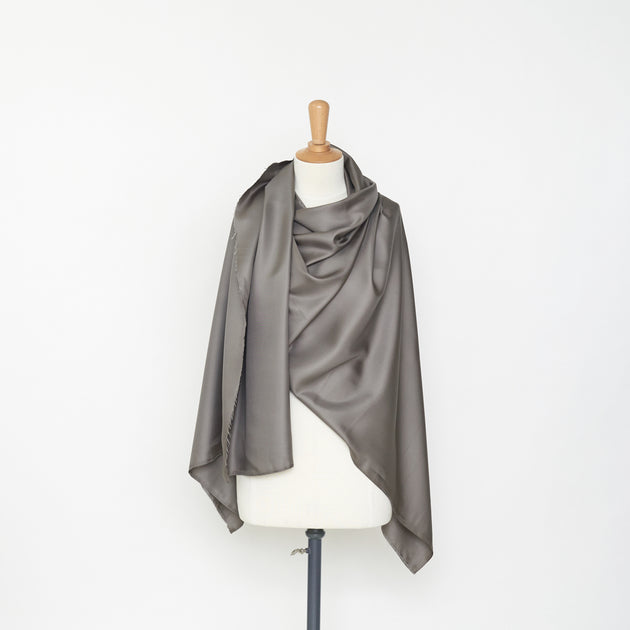t21b00388 | Serge De Soie Fine