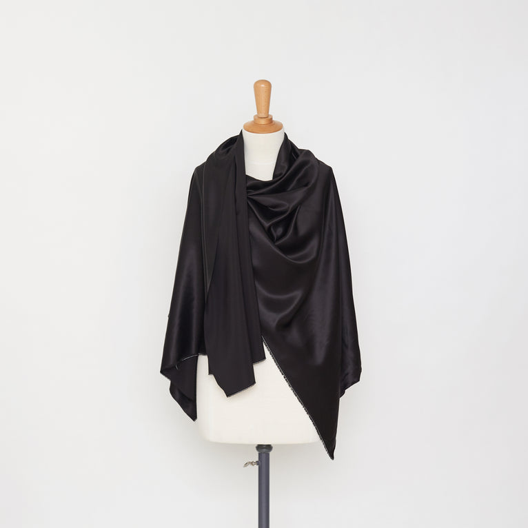 T21B00390 | Light Silk Satin - view 2