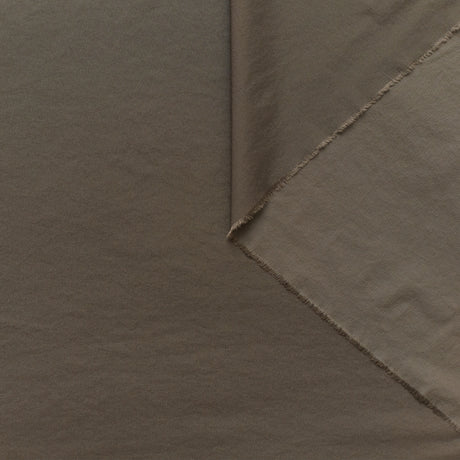 T21B00395 | Nylon Stretch Parachute