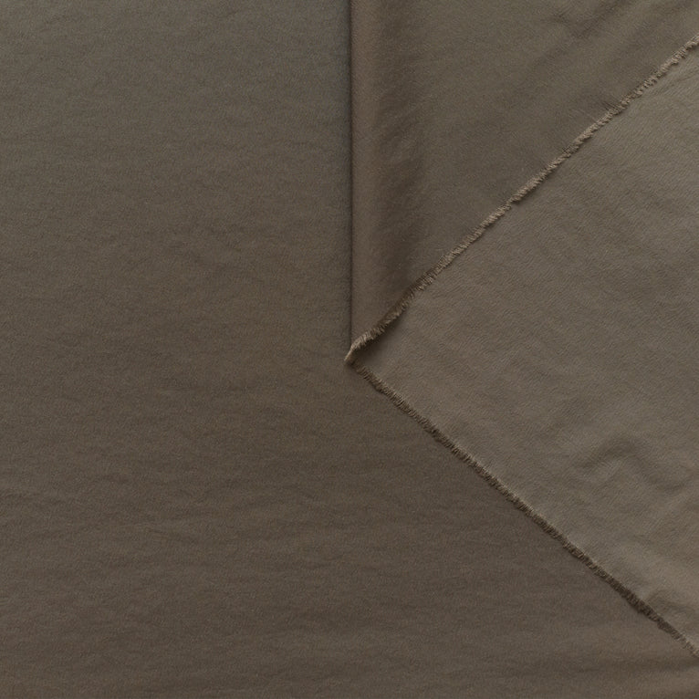 T21B00395 | Nylon Stretch Parachute - view 3