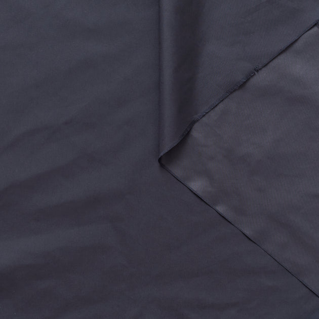 T21B00432 | Water Repellent & Windbreaker Light Parachute