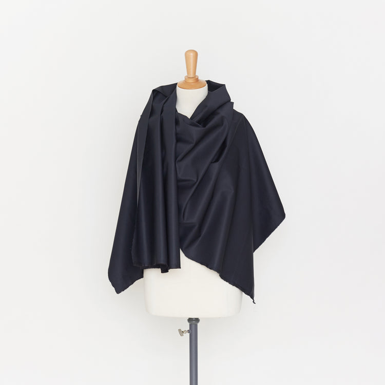 T21B00469 | Lustre Cotton Gabardine - view 2