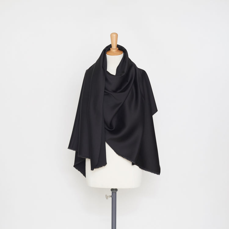 t21b00476 | Crêpe Satin - vue 2