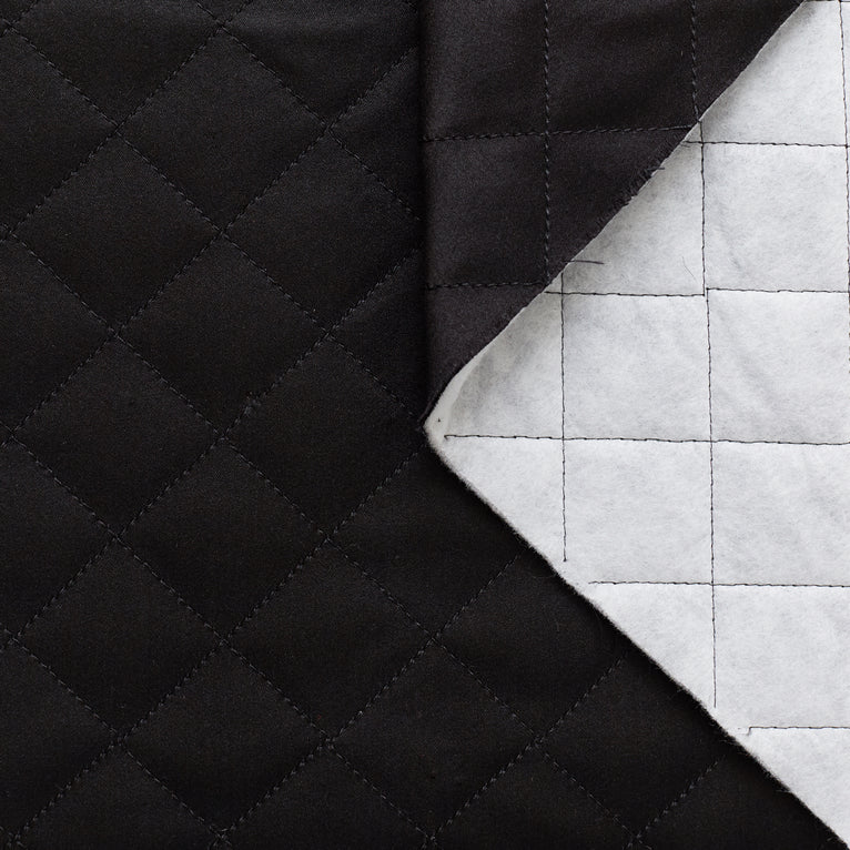 T21B00526 | Silk Satin Diamond Quilted - view 5