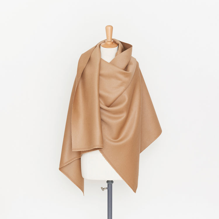 T21B00544 | Splittable Wool &amp; Angora Fluffy Drap - view 2