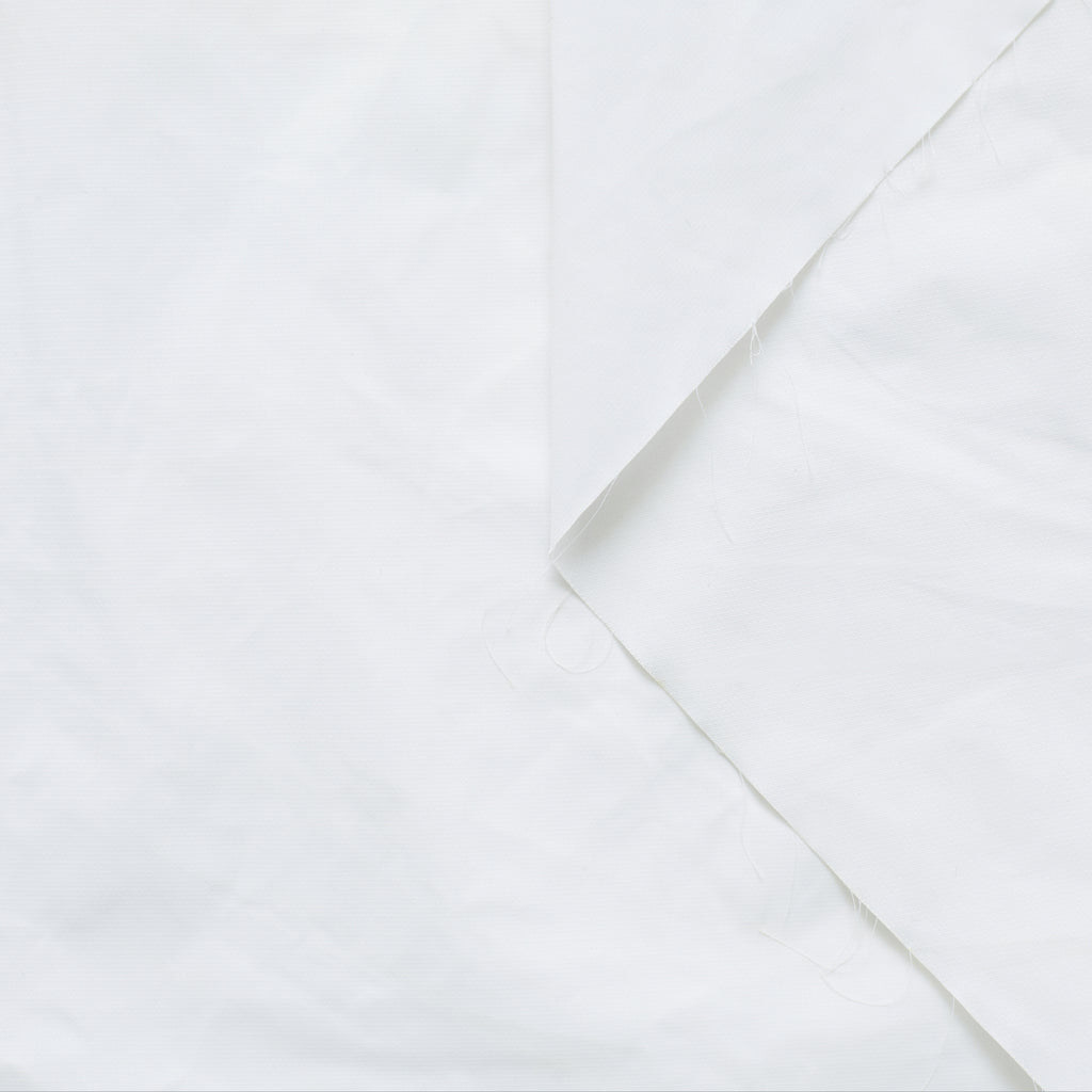 T21B00551 | Water Repellent Parachute Micro Diamonds & Dots