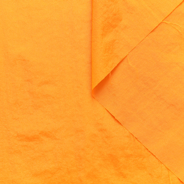 T21B00554 | Water Repellent Shiny Parachute