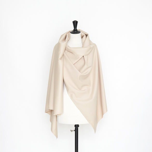 T21C00577 | Fluid Gabardine