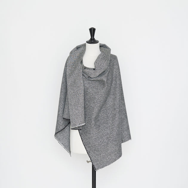 T21C00583 | Wool and Silk Diagonal