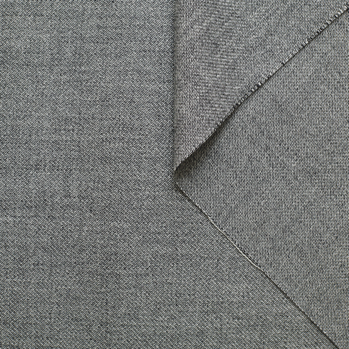 T21C00598 | Graphic Virgin Wool Suiting