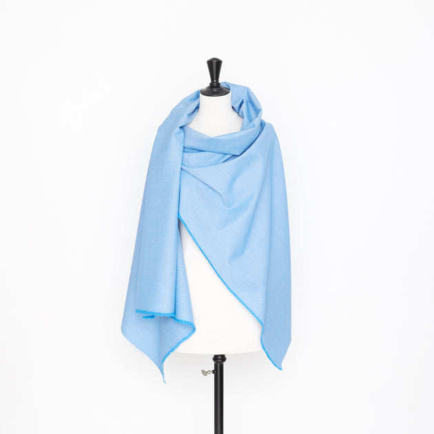 T21C00610 | Fluid & Stretch Micro Herringbone Wool