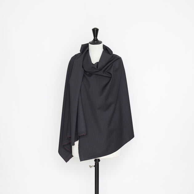 T21C00619 | Light Wool Suiting Micro Pattern