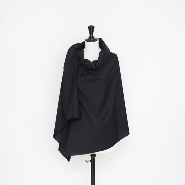 T21C00621 | Sheer Fluid Wool