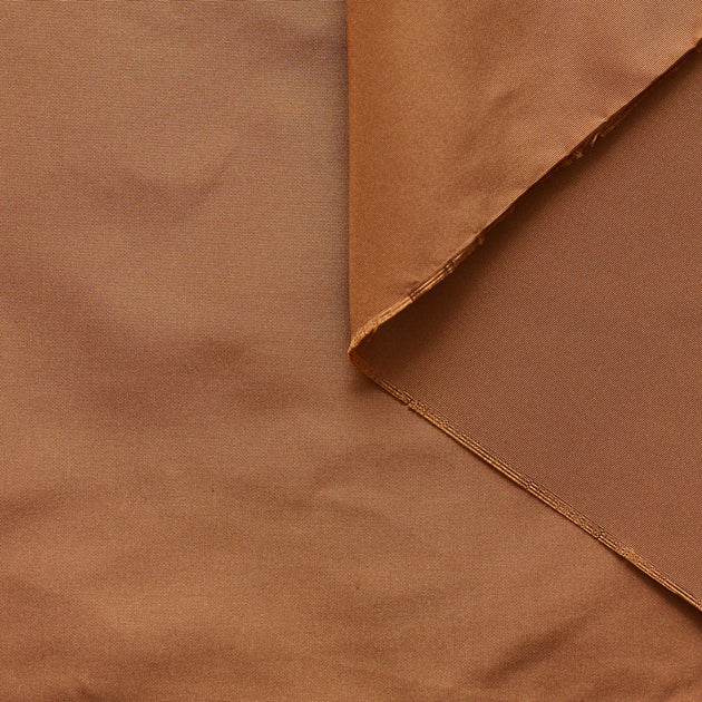 T21C00651 | Shiny Polysilk Faille