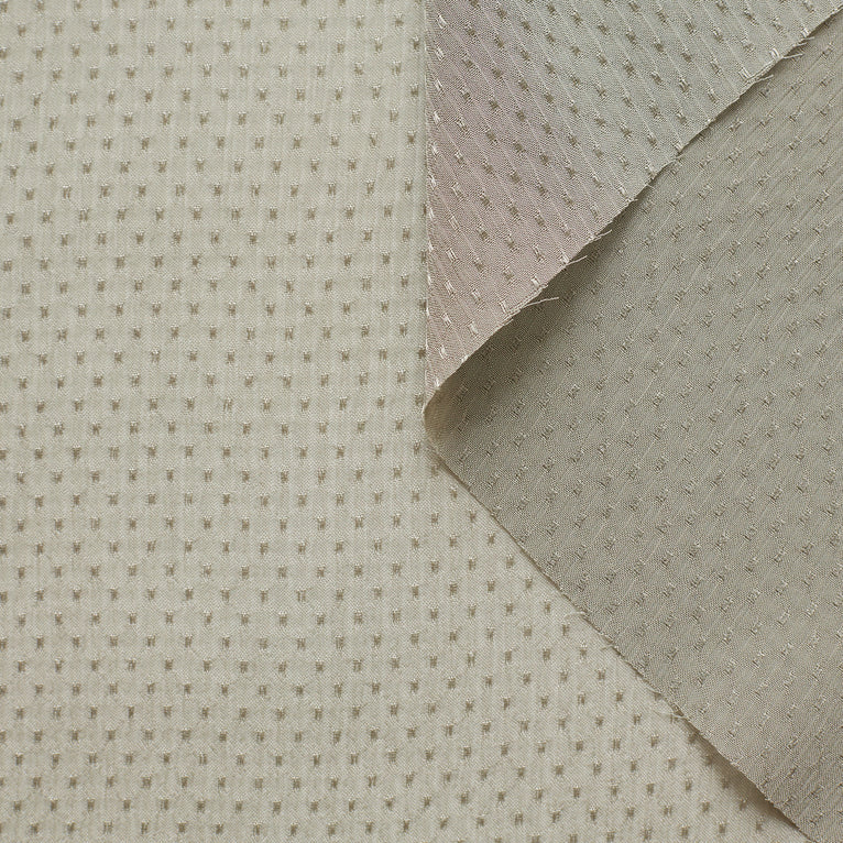 T21C00658 | Plumetis Fluid Voile - view 2