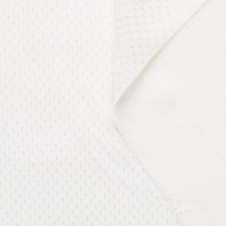 T21C00658 | Plumetis Fluid Voile - view 6