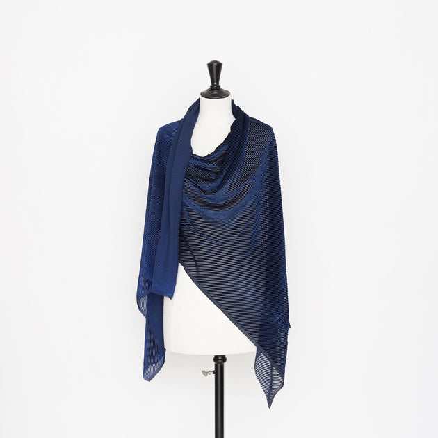 T21C00661 | Viscose and Silk Sheer Corduroy