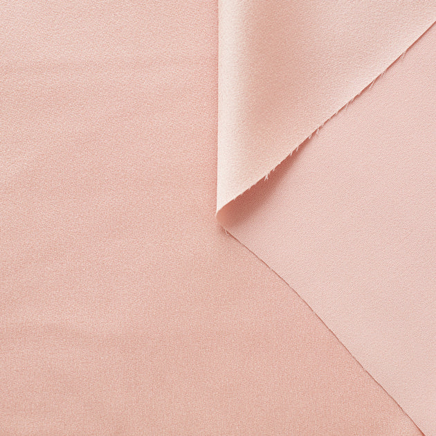 T21C00665 | Fluid Crepe Satin