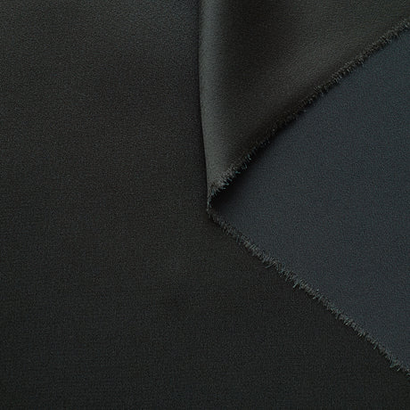 T21C00665 | Fluid Crepe Satin