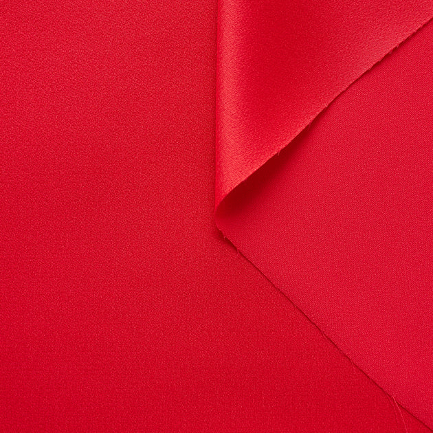 T21C00665 | Fluid Crepe Satin