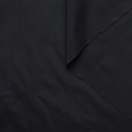 T21C00671 | Water Repellent Windbreaker