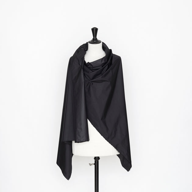 T21C00671 | Water Repellent Windbreaker