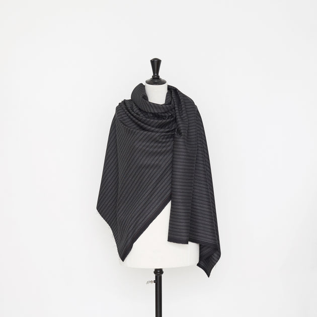 T22A01024 | English Stripe Wool