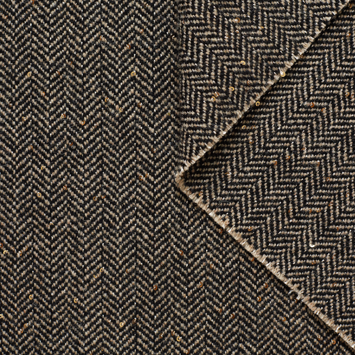 T22A01090 | Sequined Herringbones Tweed