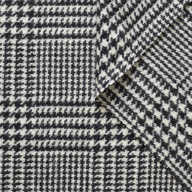 T22A01094 | Large Prince of Wales Tweed