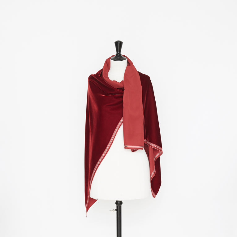 T22A01108 | Shiny Fluid Velvet - view 2
