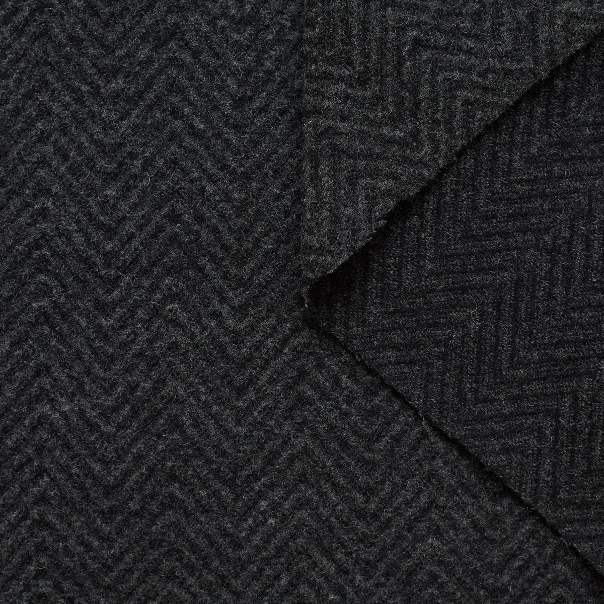 T22A01117 | Fuzzy Herringones Wool Tweed