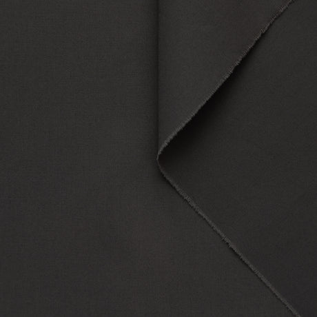 T22A01125 | WR Crisp Canvas
