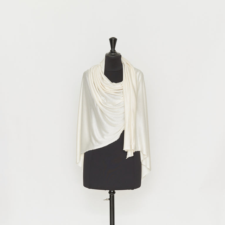 T22A01152 | Shiny Silk Jersey - view 2