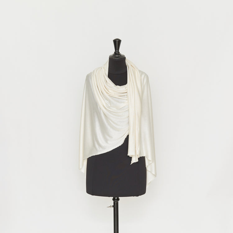 T22A01152 | Shiny Silk Jersey - view 2