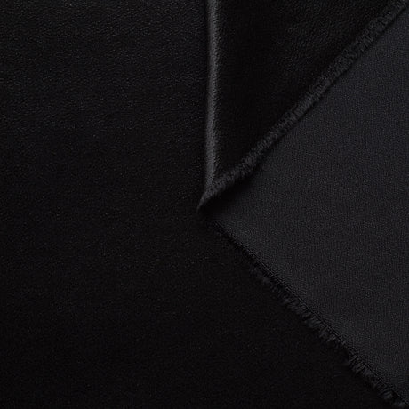 T22A01167 | Heavy Liquid Satin