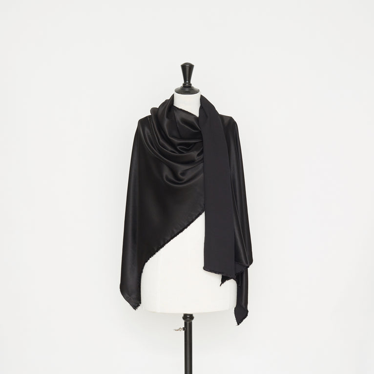 T22A01168 | Liquid Satin - view 2