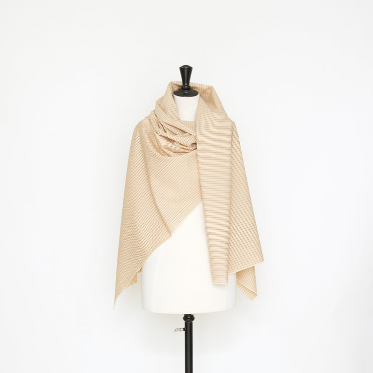 t22a01196 | Laine Rayée - vue 2