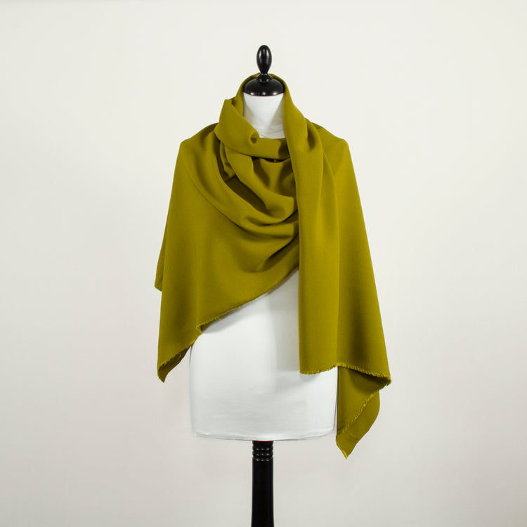 T22A01480 | Viscose Maroccan Crepe - view 2