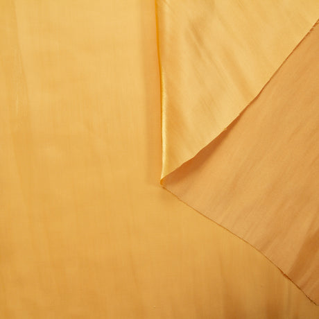  Satin Liquide