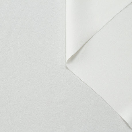 T22A01497 | Thin Fluid Crepe