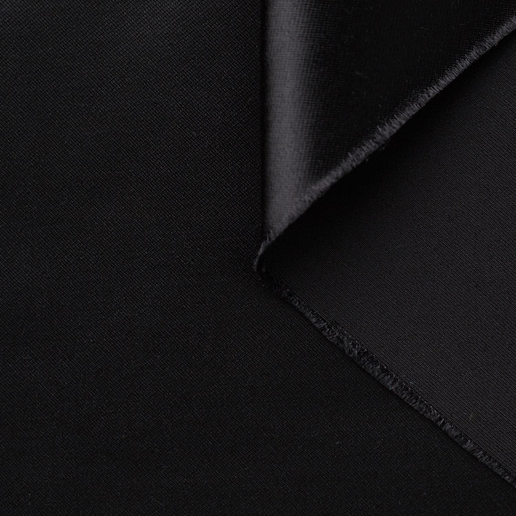 T22A01531 | Viscose &amp; Wool Glossy Satin - view 1