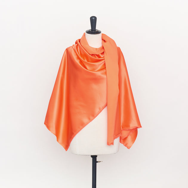 T22A01567 | Glossy  Satin