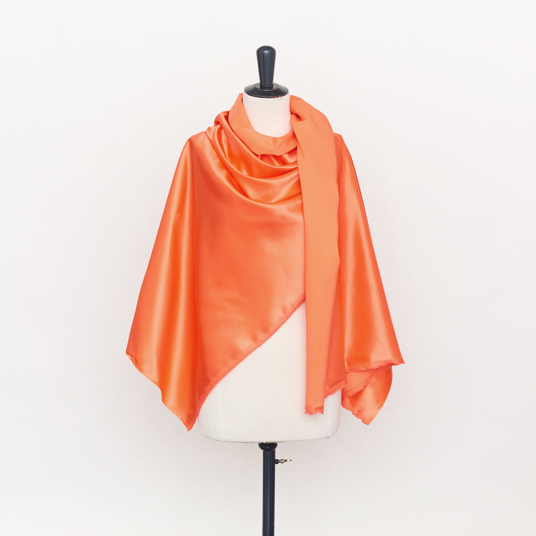 T22A01567 | Glossy  Satin - view 4