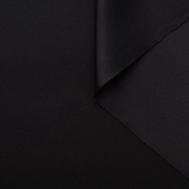 T22A01592 | Silk Drap Satin - view 1