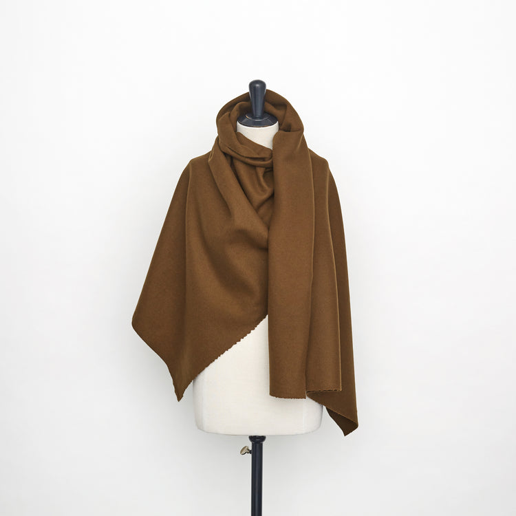 T22A01600 | Splittable Cashmere Drap - view 2