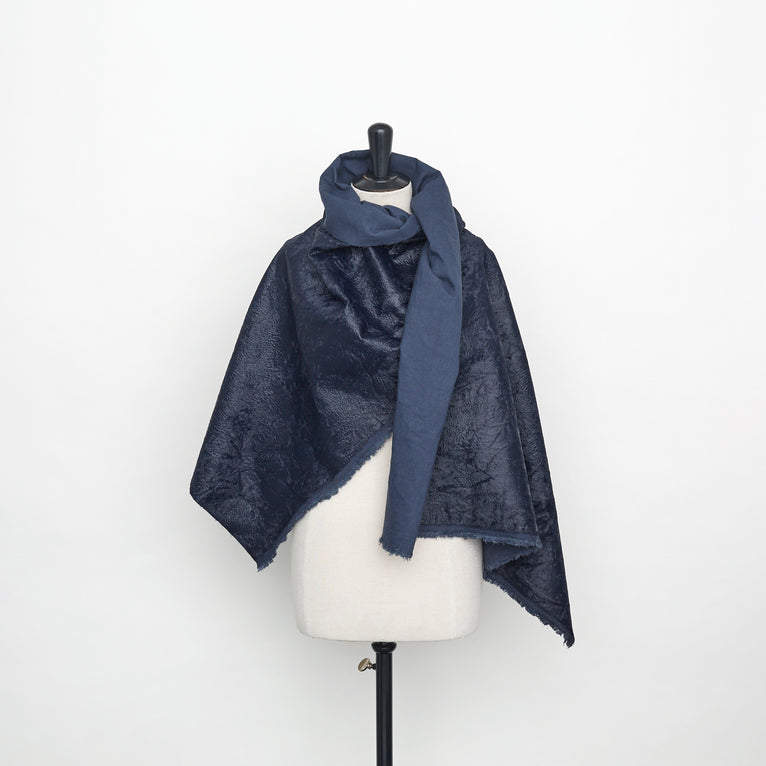 T22A01620 | Coated Viscose &amp; Cotton Velvet - view 2