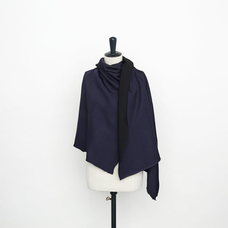 T22A01627 | Viscose Crepe Matt Satin - view 2